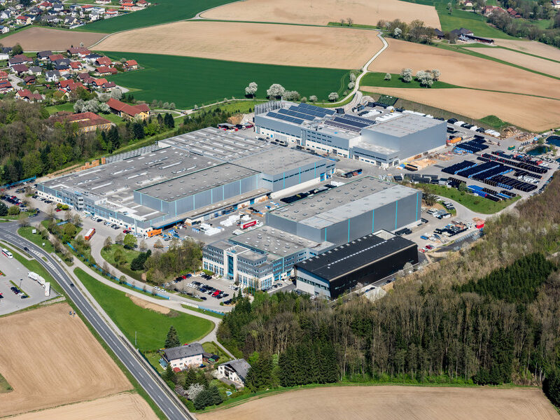 Zakład produkcyjny AGRU — widok z lotu ptaka